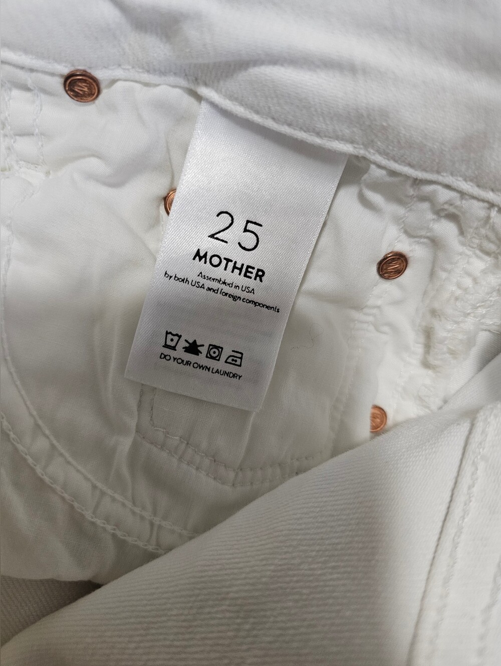 Mother High Waisted Looker Ankle Fray Jeans in White Sz 25 - Picture 9 of 10
